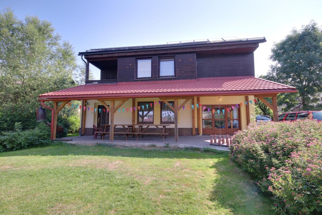 Chata Pod Hájkem Vrchlabí Exterior foto
